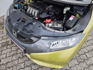 Honda Civic 1.4 i-VTEC Comfort nové Č 2012