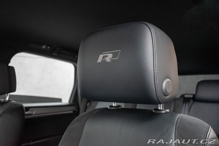 Volkswagen Touareg 3.0TDI R-LINE*2xKOLA*VZDU 2016
