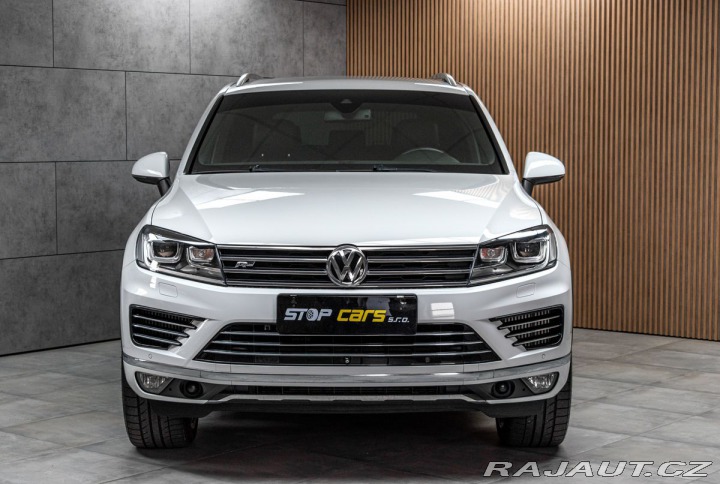 Volkswagen Touareg 3.0TDI R-LINE*2xKOLA*VZDU 2016