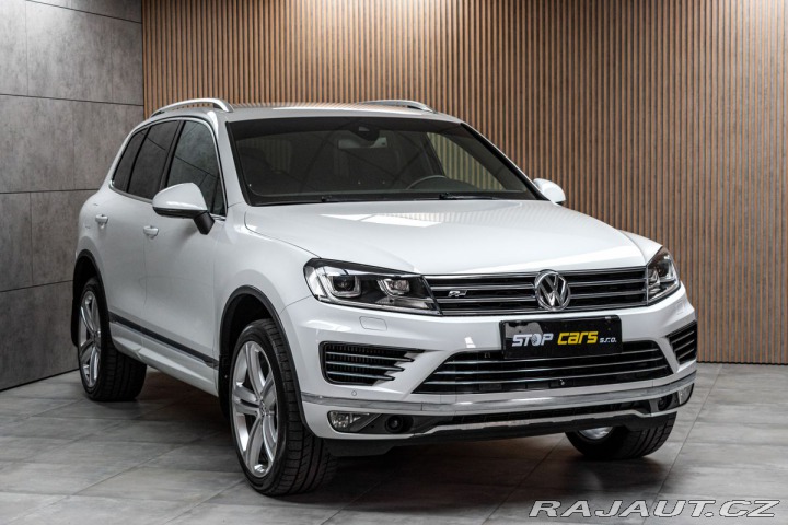 Volkswagen Touareg 3.0TDI R-LINE*2xKOLA*VZDU 2016