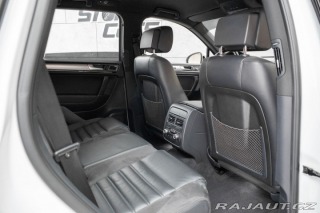 Volkswagen Touareg 3.0TDI R-LINE*2xKOLA*VZDU 2016