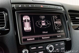 Volkswagen Touareg 3.0TDI R-LINE*2xKOLA*VZDU 2016