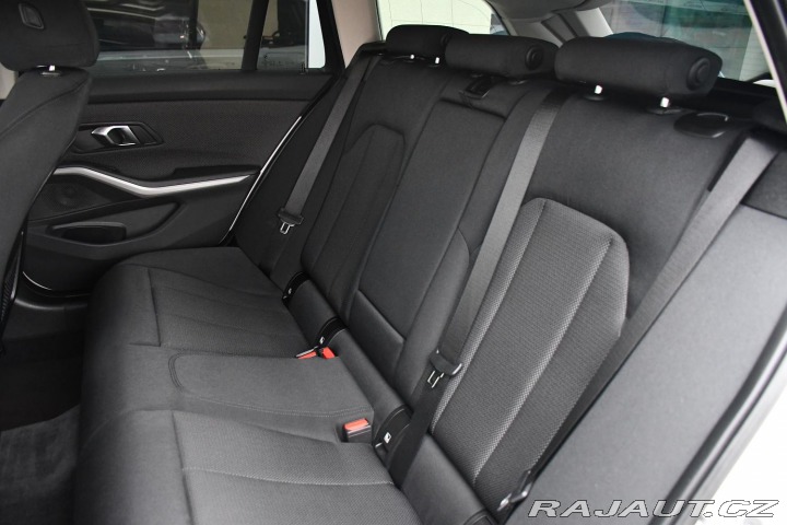 BMW 3 320d CARPLAY ČR 2xKOLA 2023