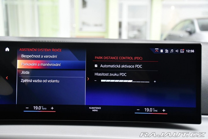 BMW 3 320d CARPLAY ČR 2xKOLA 2023