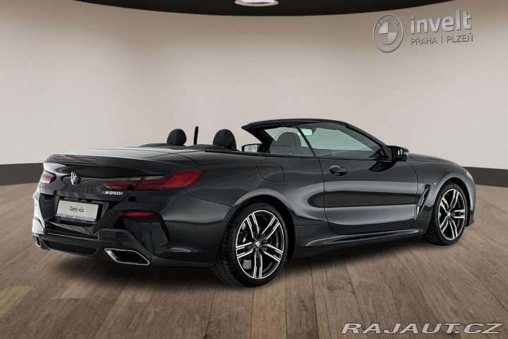 BMW 8 M850i xDrive 2023