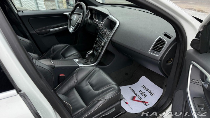 Volvo XC60 2.4D 158kW REZERVOVANO 2014