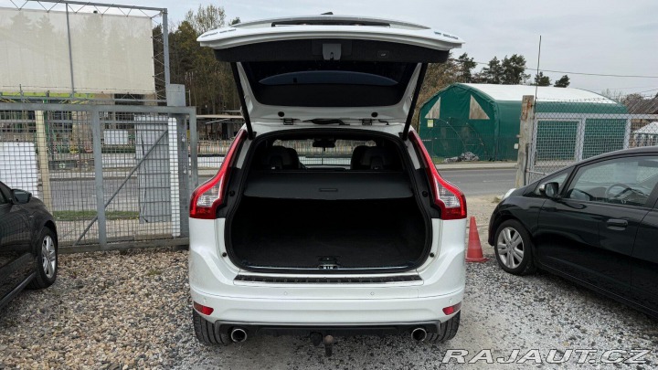 Volvo XC60 2.4D 158kW REZERVOVANO 2014