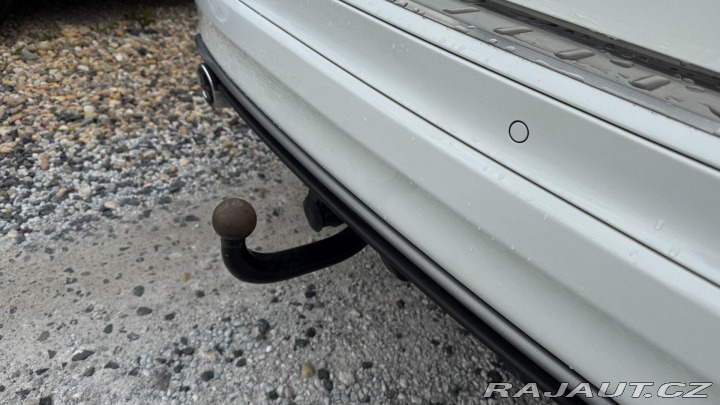 Volvo XC60 2.4D 158kW *Nové v ČR*Taž 2014