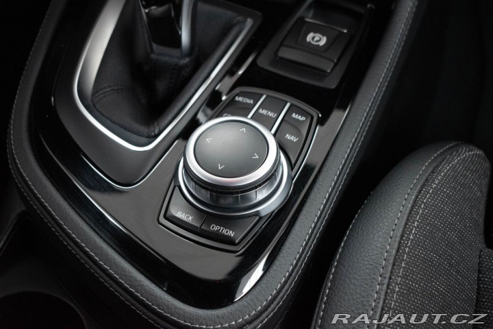 BMW 2 GrandTourer 218d REZERVAC 2021