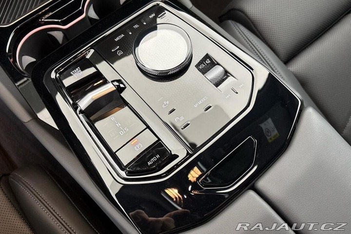 BMW 5 řady 5 | 520d xDrive 2025