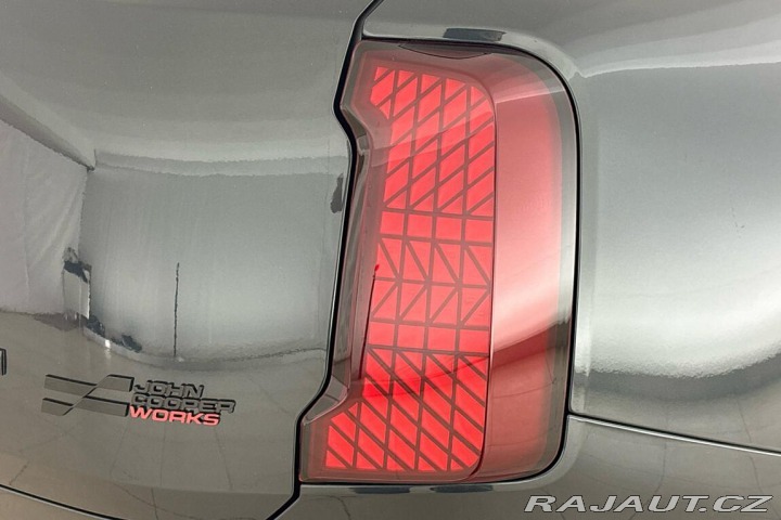 Mini Ostatní modely Cabrio JCW John Cooper Works Country 2025