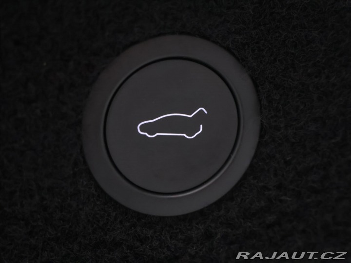 Tesla Model 3 Highland SR RWD 1.Maj. 94 2023