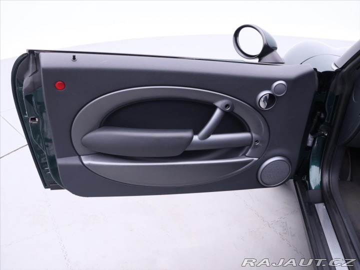 Mini Cooper 1,6 i 85kW Klimatizace 2005