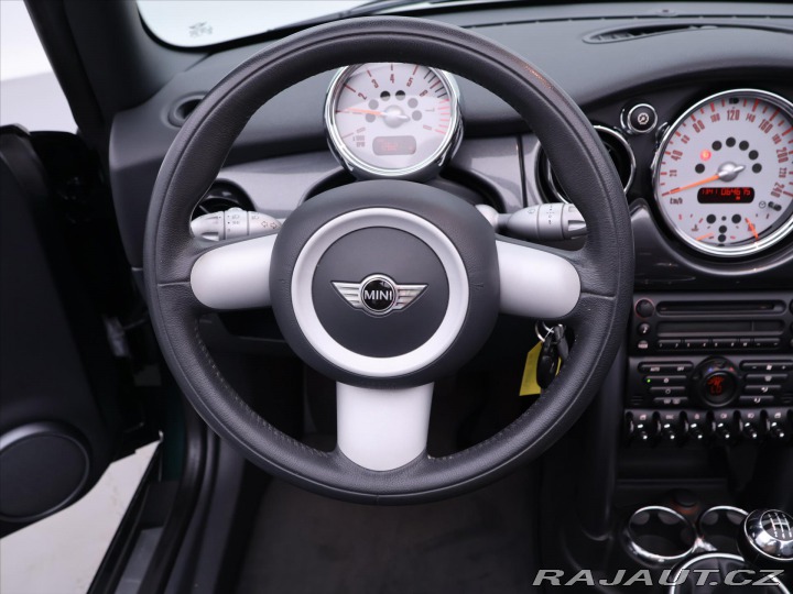 Mini Cooper 1,6 i 85kW Klimatizace 2005