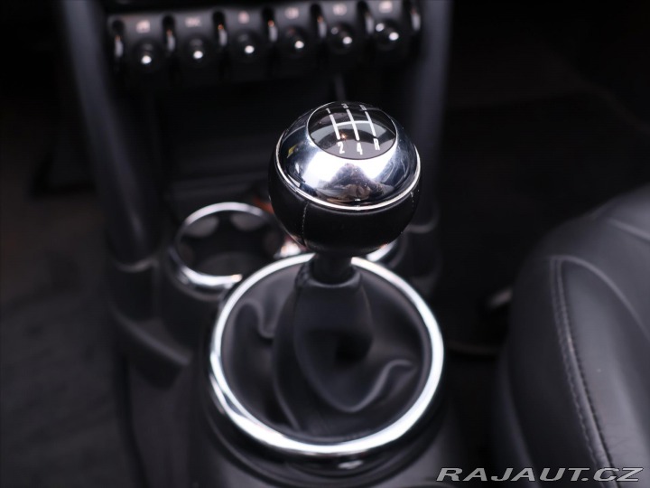 Mini Cooper 1,6 i 85kW Klimatizace 2005