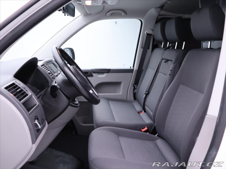 Volkswagen Transporter 2,0 TDI 132kW Obytná vest 2014