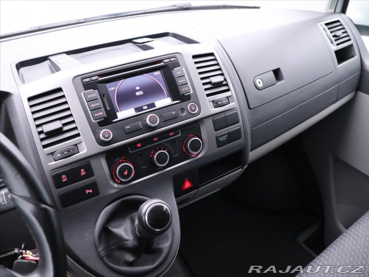 Volkswagen Transporter 2,0 TDI 132kW Obytná vest 2014