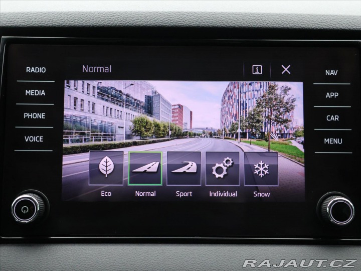 Škoda Karoq 2,0 TDI 110kW DSG CZ Styl 2019