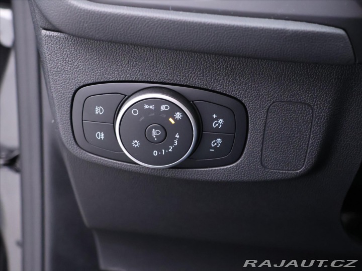 Ford Focus 1,0 EB 92kW EDIT Aut.klim 2021