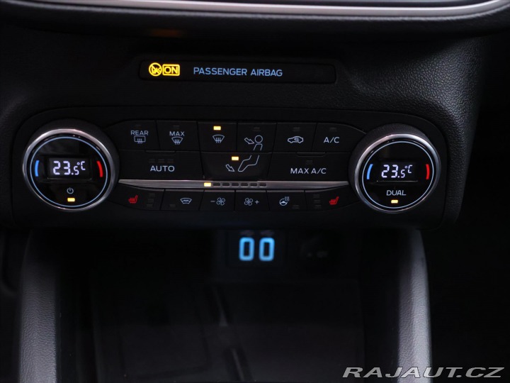 Ford Focus 1,0 EB 92kW EDIT Aut.klim 2021