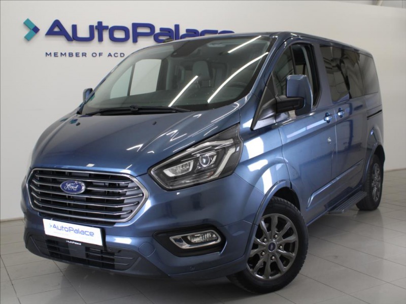 Ford Tourneo Custom 2,0 TDCi Titanum X 8-míst