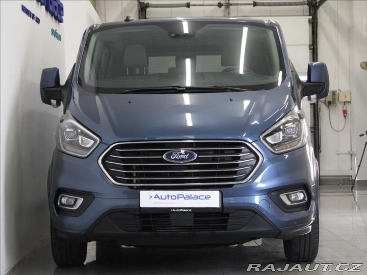 Ford Tourneo Custom 2,0 TDCi Titanum X 8-míst 2021