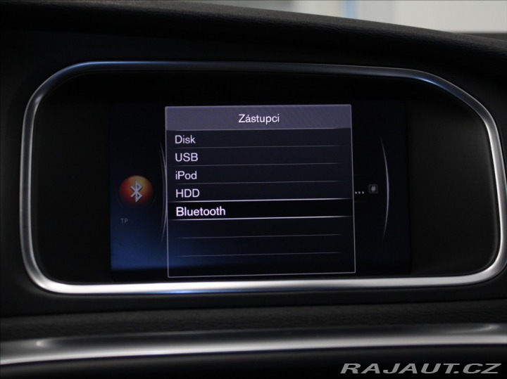Volvo V40 2,0 D3 110kW Cross Countr 2017