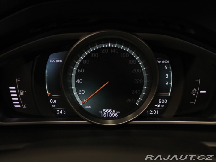 Volvo V40 2,0 D3 110kW Cross Countr 2017