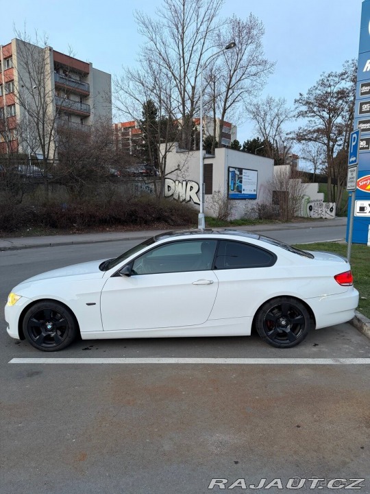 BMW 3 2,0   (E92) 2009