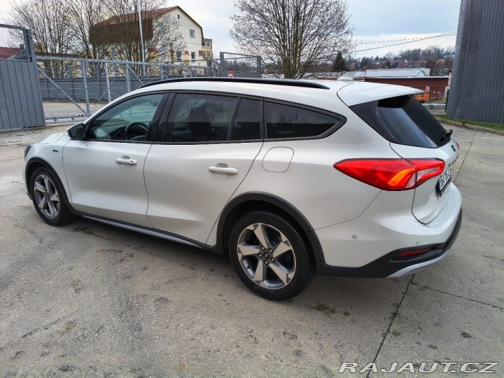 Ford Focus 1,5   ecob uz řetěz 110kw 2019