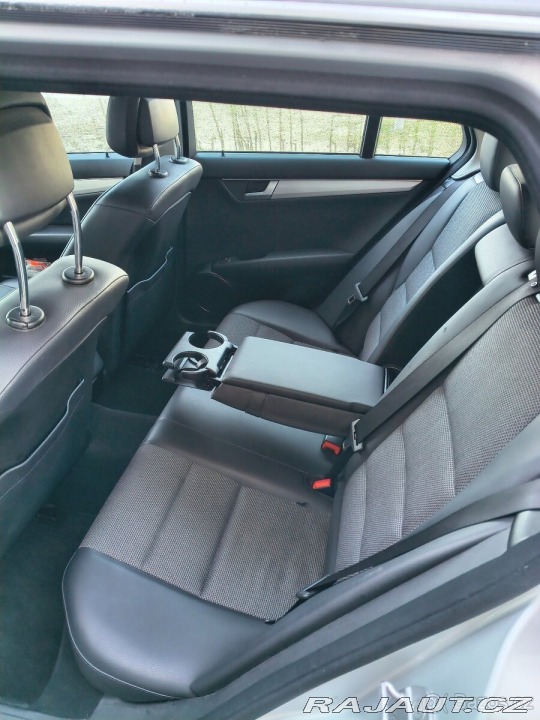 Mercedes-Benz C 180 CGI 110kw 2011