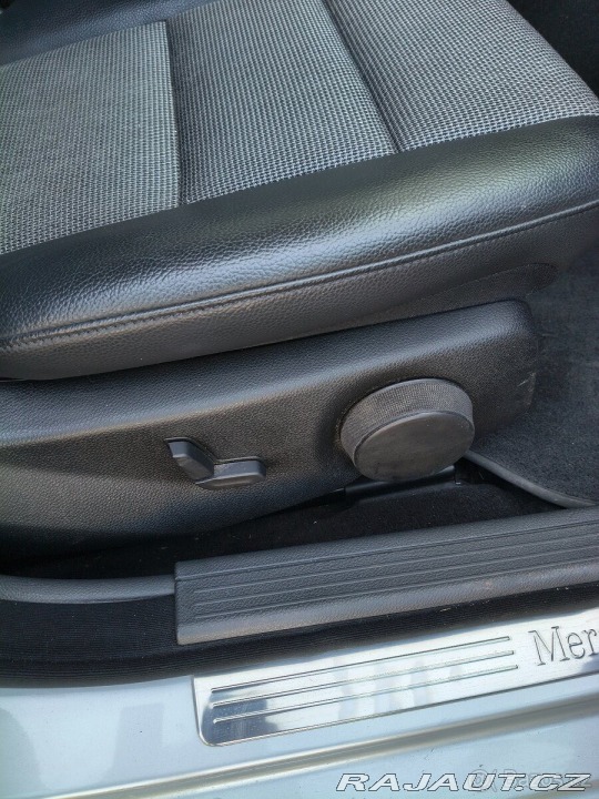 Mercedes-Benz C 180 CGI 110kw 2011