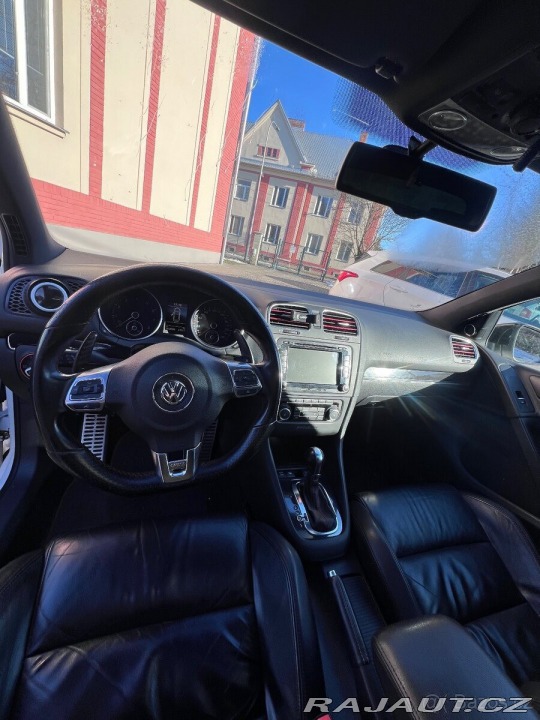 Volkswagen Golf 2,0   GTI - Stage 3 Přípr 1800