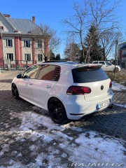 Volkswagen Golf 2,0   GTI - Stage 3 Přípr 1800
