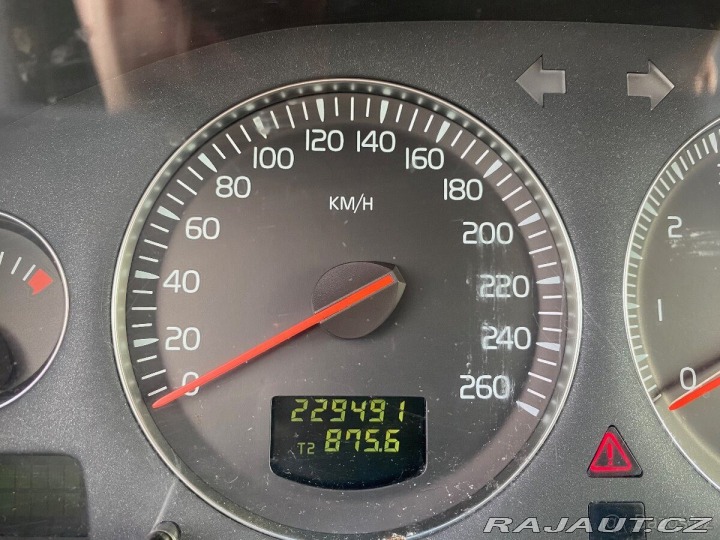 Volvo XC90 T6 AWD, 2003, 7 míst 2003