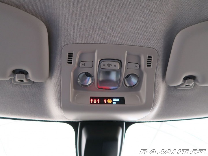 Citroën C3 1.2PureTech,61kW,SHINE,MA 2022