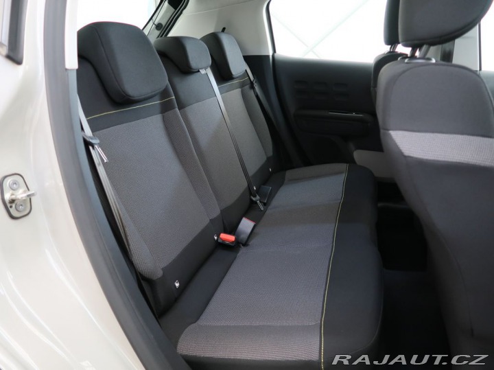 Citroën C3 1.2PureTech,61kW,SHINE,MA 2022