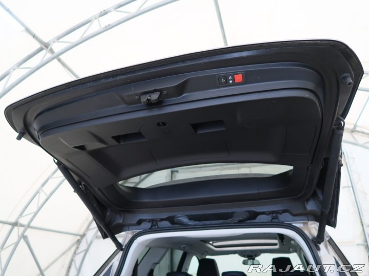 Peugeot 5008 1.2PT,96kW,ALLURE,AT,TAŽN 2018