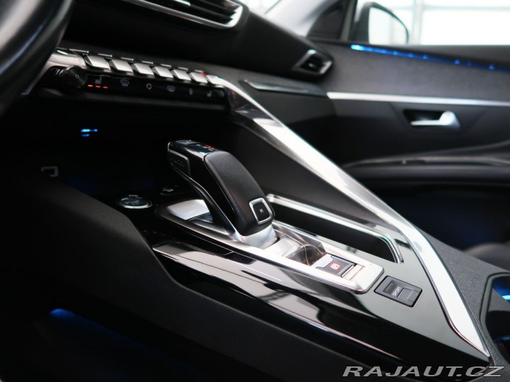 Peugeot 5008 1.2PT,96kW,ALLURE,AT,TAŽN 2018