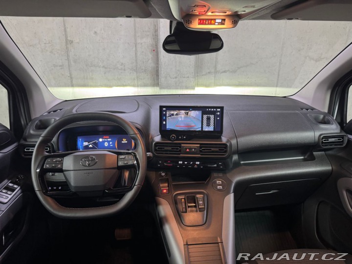 Toyota ProAce City Verso VIP 7 míst 1,5 AT Long 2026