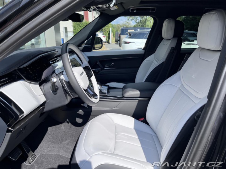Land Rover Range Rover Sport 3,0 Dynamic SE P460e PHEV 2026