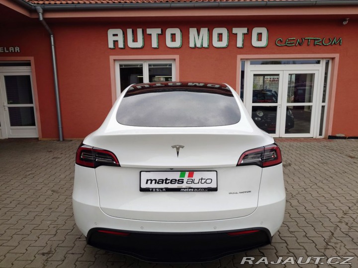 Tesla Model Y Long Range Dual Motor 378 2022