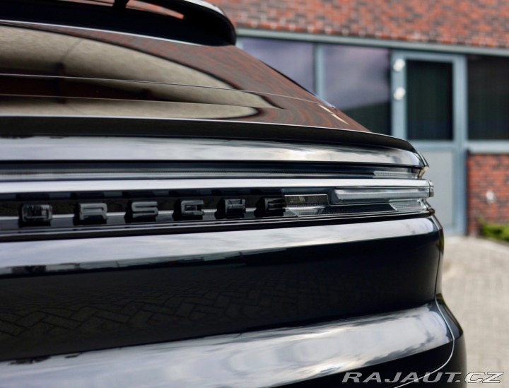 Porsche Cayenne Coupe E-Hybrid 360KW | T 2025