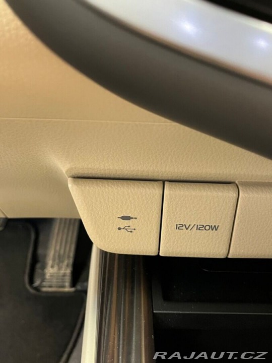 Toyota Camry NG19 SD 2,5 VVT-i HEV - 1 2019