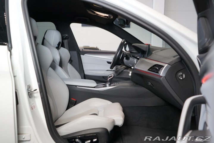 BMW M5 HUD*ACC*H/K*360*CZ 2019