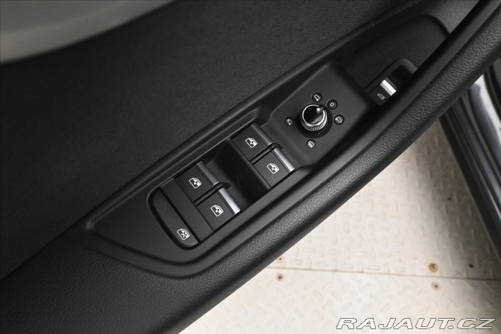 Audi A4 2,0 TDI 120 kW S-Tronic A 2022