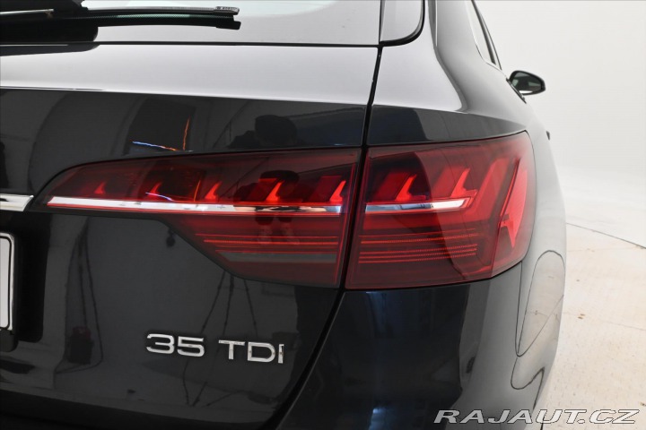 Audi A4 2,0 TDI 120 kW S-Tronic A 2022