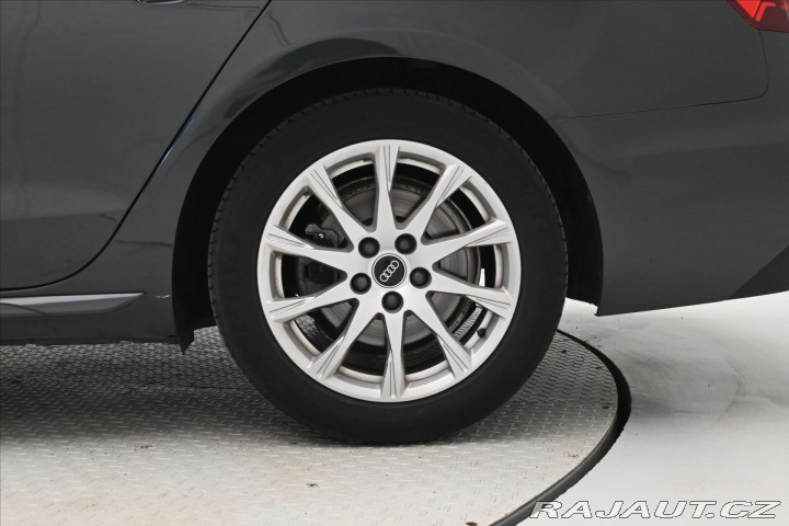Audi A4 2,0 TDI 120 kW S-Tronic A 2022