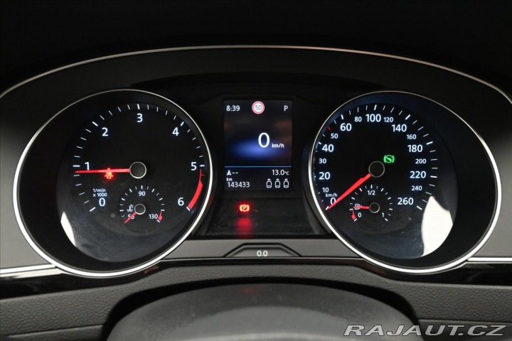 Volkswagen Passat 2,0 TDI 110kW DSG Busines 2024