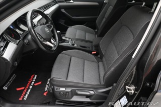 Volkswagen Passat 2,0 TDI 110kW DSG Busines 2024
